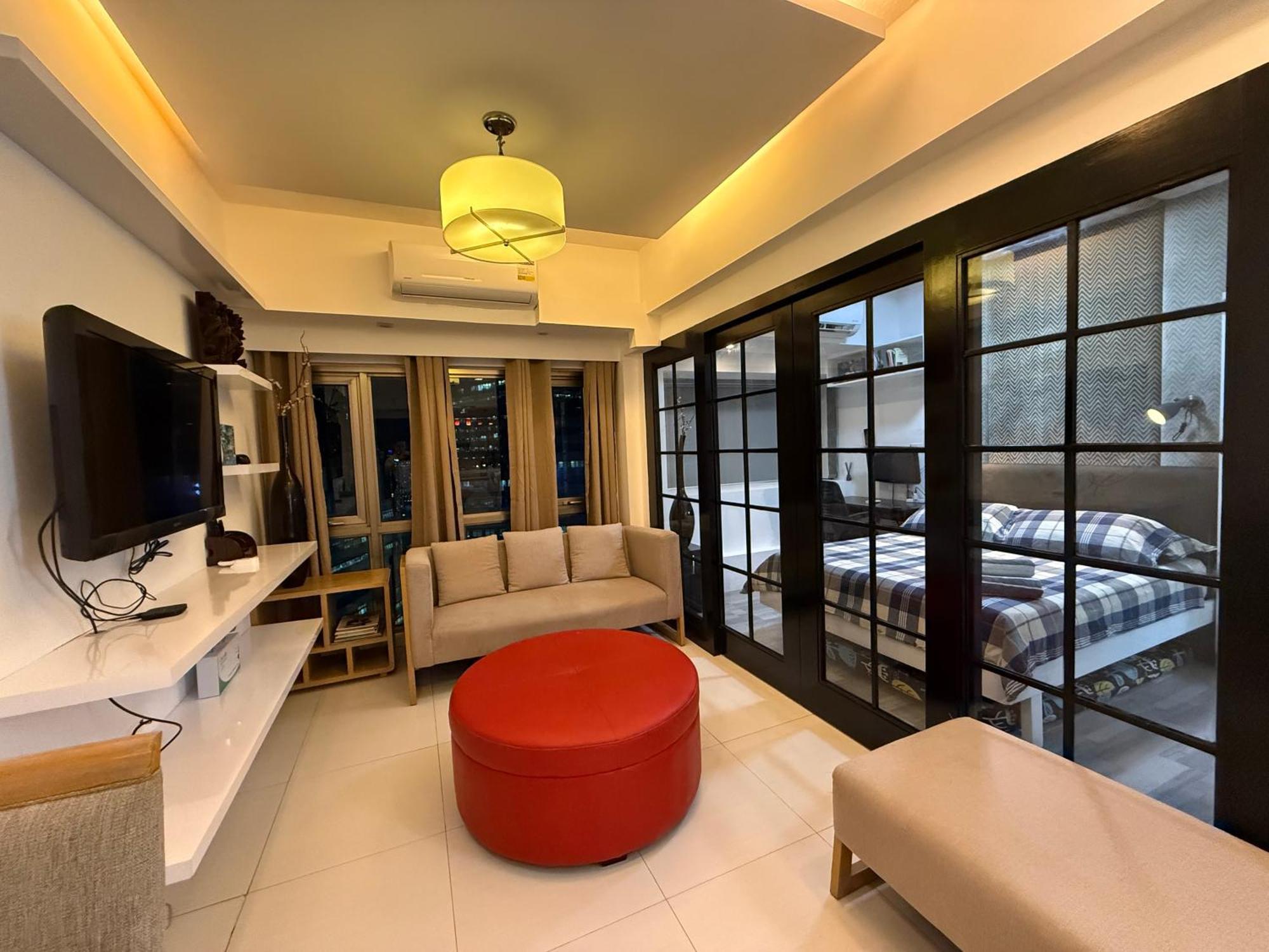 Luxury Condo At Forbeswood Parklane The Fort Bgc Makati City Exterior photo
